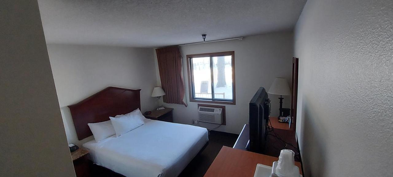 Days Inn By Wyndham Willmar Esterno foto