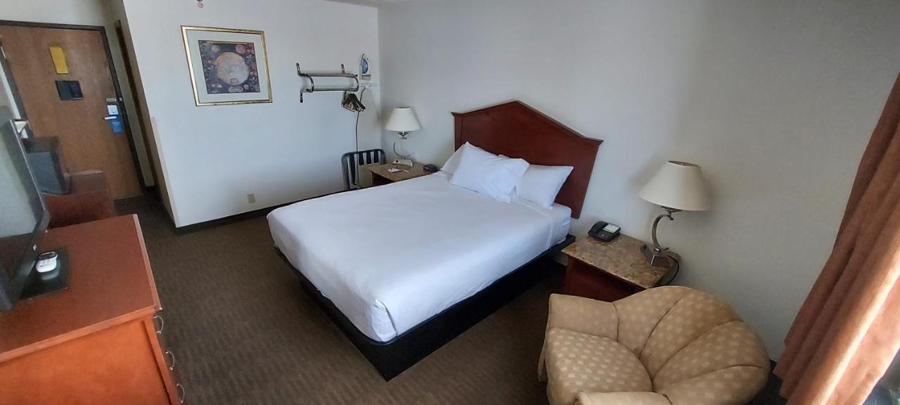 Days Inn By Wyndham Willmar Esterno foto